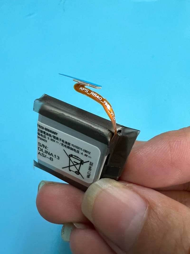 Pin Đồng Hồ Samsung Watch 3 45mm SM-840 EB-BR840ABY Dung Lượng 330mah Được Phukiendexinh Nhập Các Loại Pin Có Chất Lượng Loại Một Và Có Chế Độ Bảo Hành Tốt 1 đổi 1 Nếu Pin Lỗi